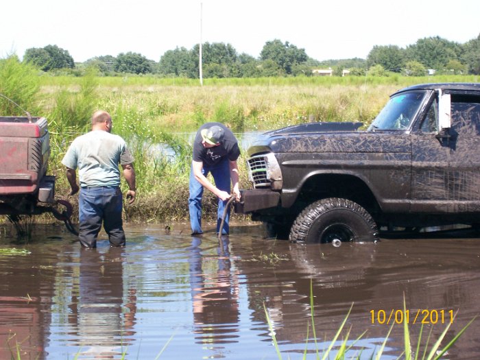 2011-Oct-01 HGR4X4 Cookout 042